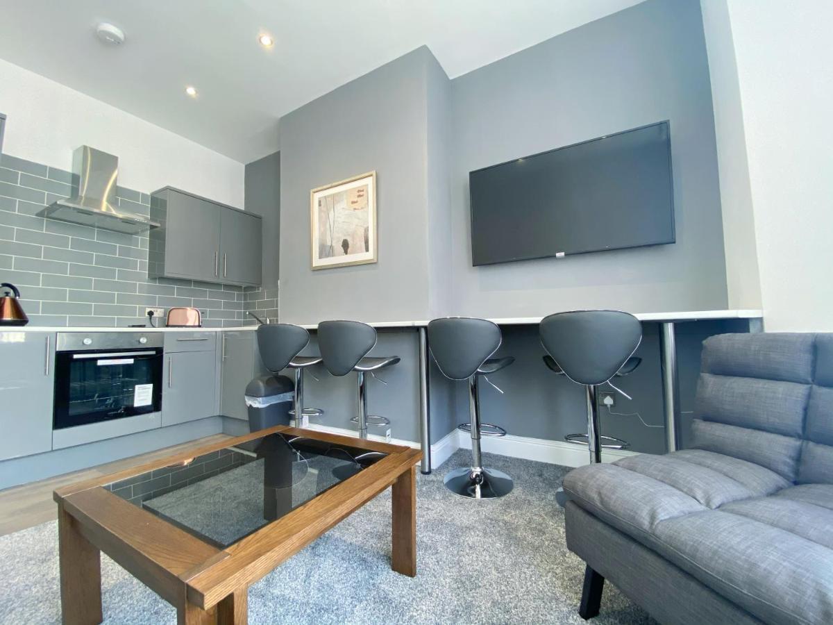 Mayfair Suite - 3X Bathrooms Close To Seafront Blackpool Bagian luar foto