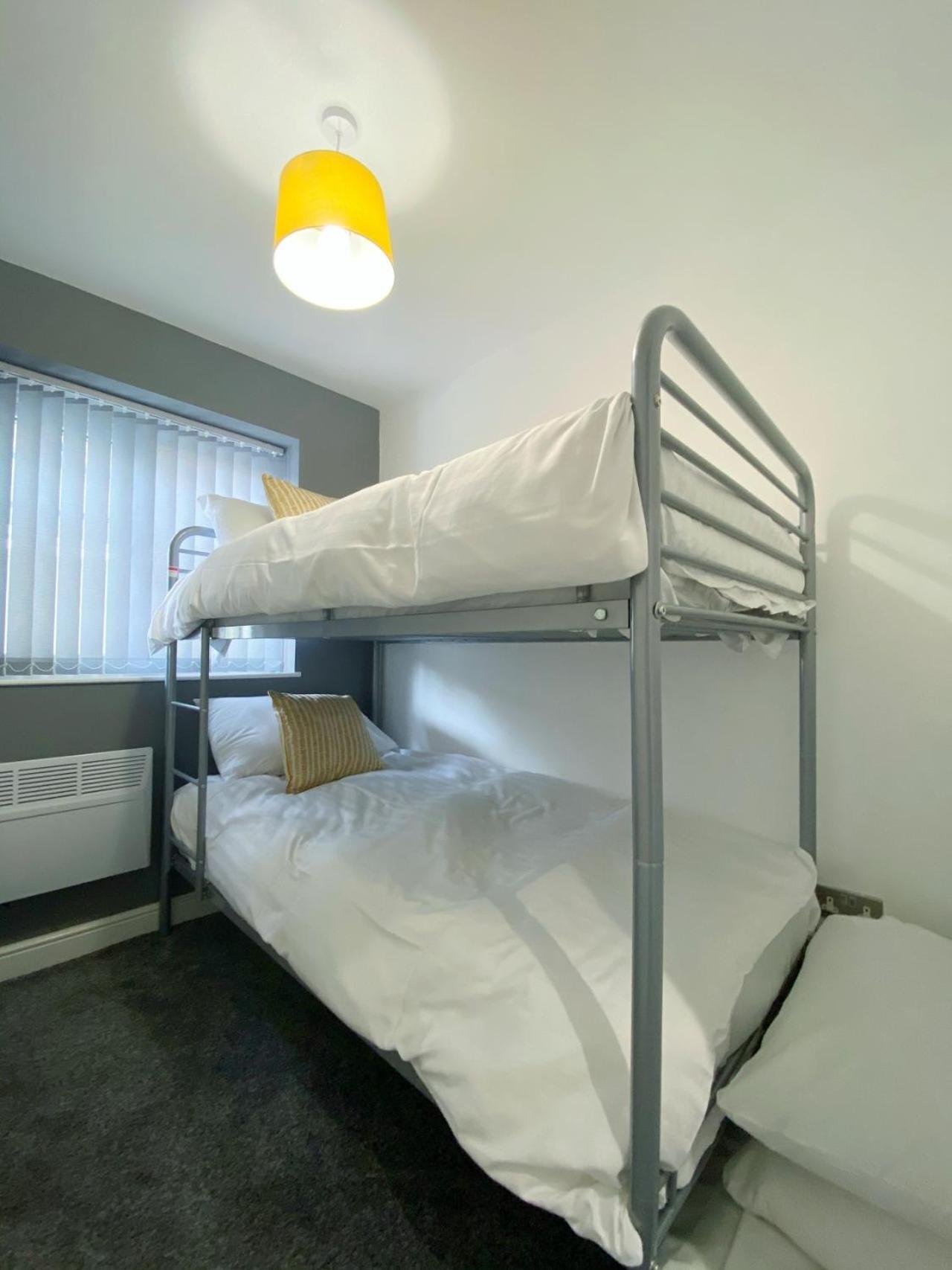 Mayfair Suite - 3X Bathrooms Close To Seafront Blackpool Bagian luar foto